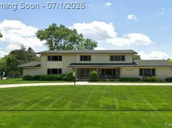 23345 Thorncliffe St, Southfield, MI 48033