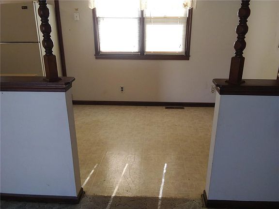 4th image of 505 W 28th St N