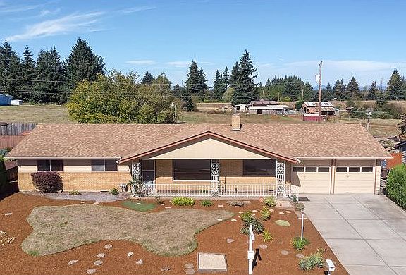 3rd image of 8806 NE 60th St