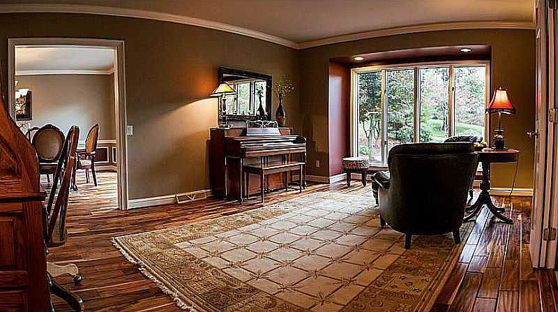 1st image of 3904 Bridgewood Cir