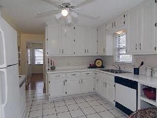 5th image of 7816 W 64th Trl