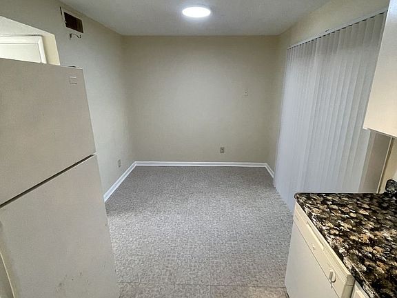 5th image of 120 Byrum St #3
