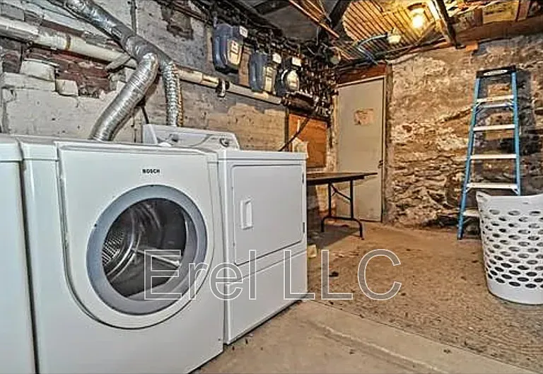 20 Sunset St #4 — Photo 9