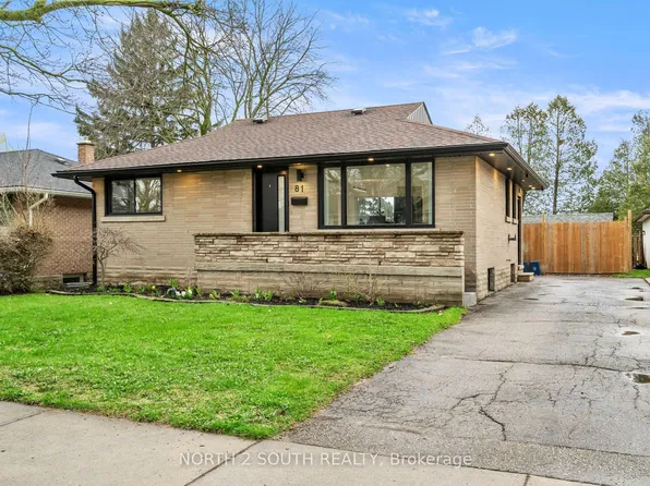 81 Clark Ave, Kitchener, ON N2C 1Y1