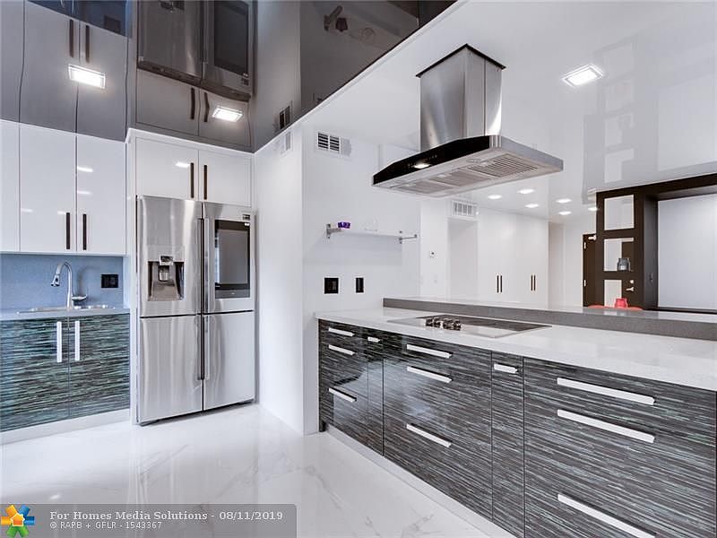 1st image of 301 174th St APT 412