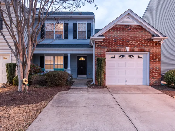 306 Juniper Bend Cir, Greenville, SC 29615