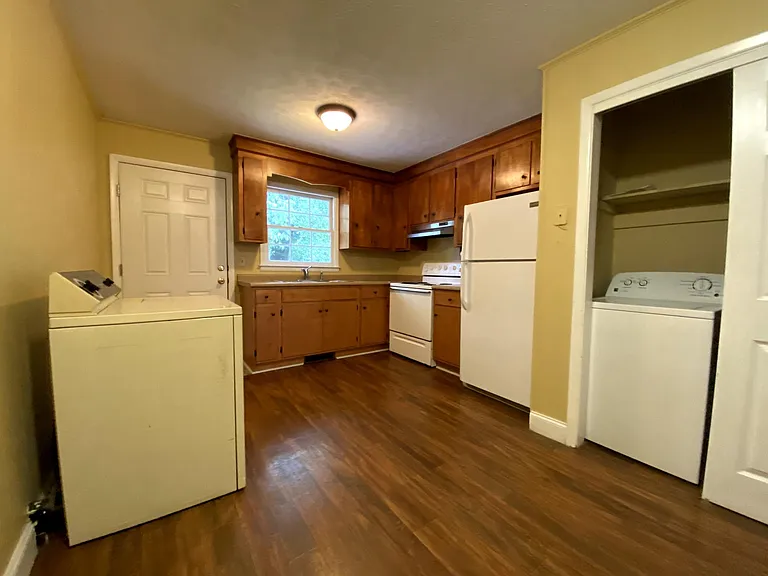1207 Fair Rd #B — Photo 7