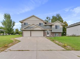 435 Highview Loop SE, Pine City, MN 55063