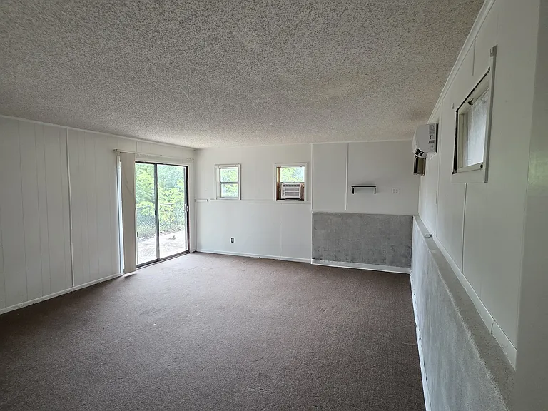 111 Ballew Ln — Photo 12