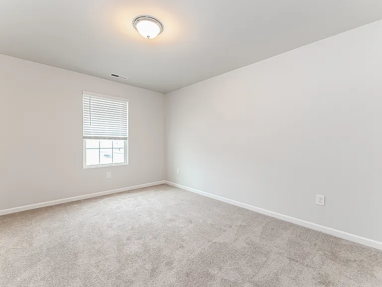 7280 Bellacroft Dr — Photo 17