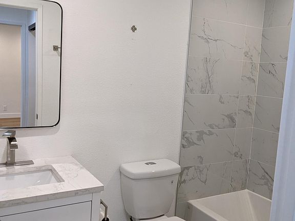 4th image of 3565 Linden Ave Unit 138
