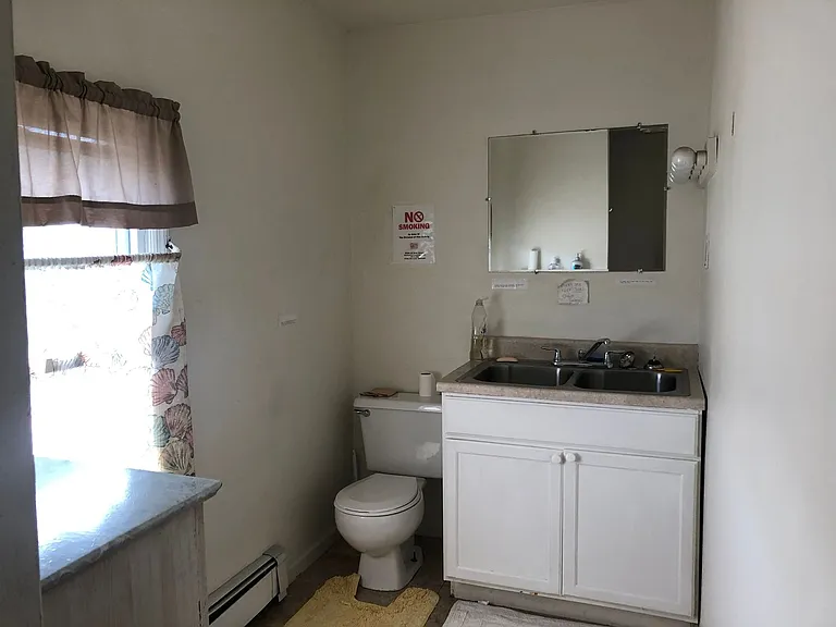 38 N Main St — Photo 4