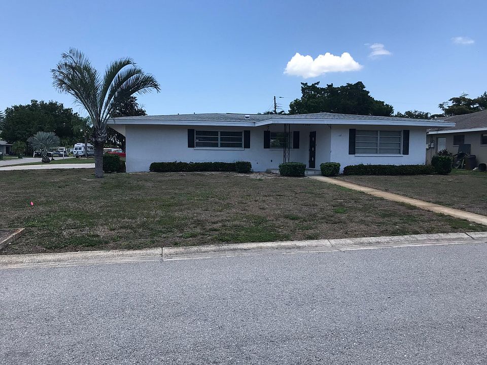 1st image of 2916 27th Avenue Dr W
