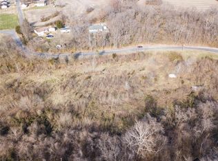 726 Centerville Rd, Columbia, IL 62236