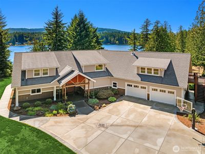 8725 & 8723 NW Holly Road, Bremerton, WA, 98312