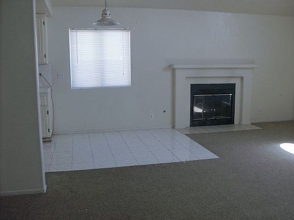 3rd image of 25969 Andre Ct