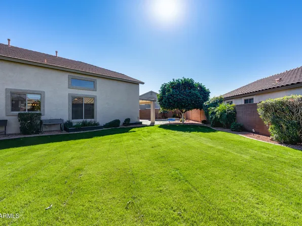 15427 W MESCAL Street, Surprise, AZ 85379