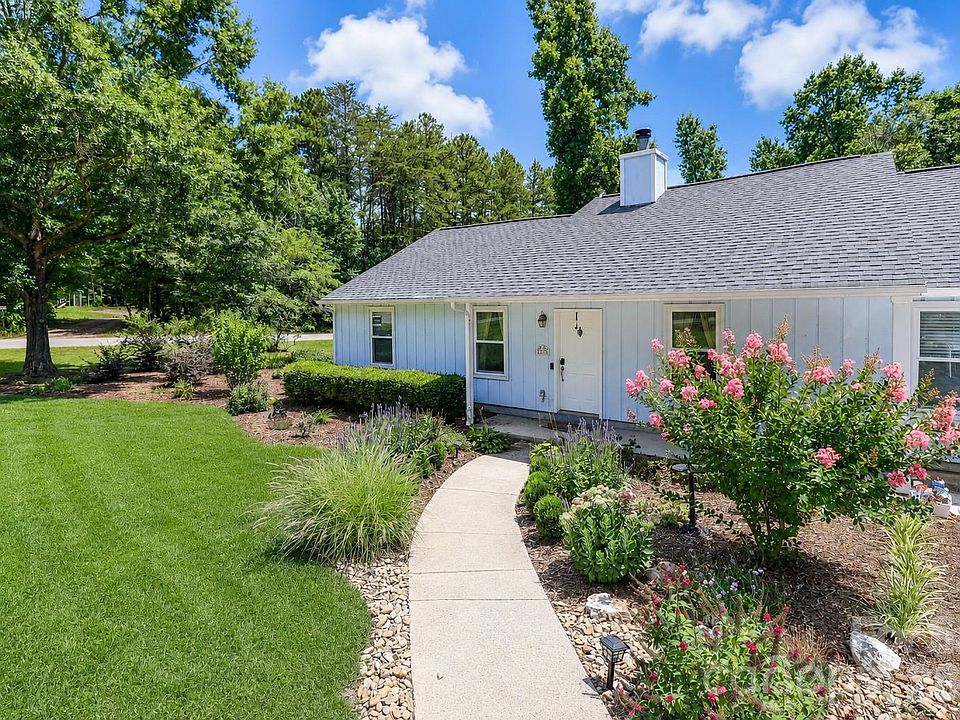 1st image of 105 Lake Top Ln