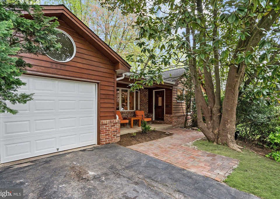 1st image of 3413 Frenora Ct