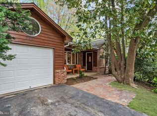 3413 Frenora Ct, Falls Church, VA 22042