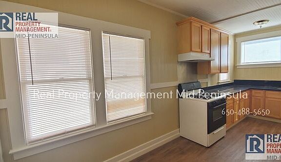 4th image of 1051 Grand Ave Unit A
