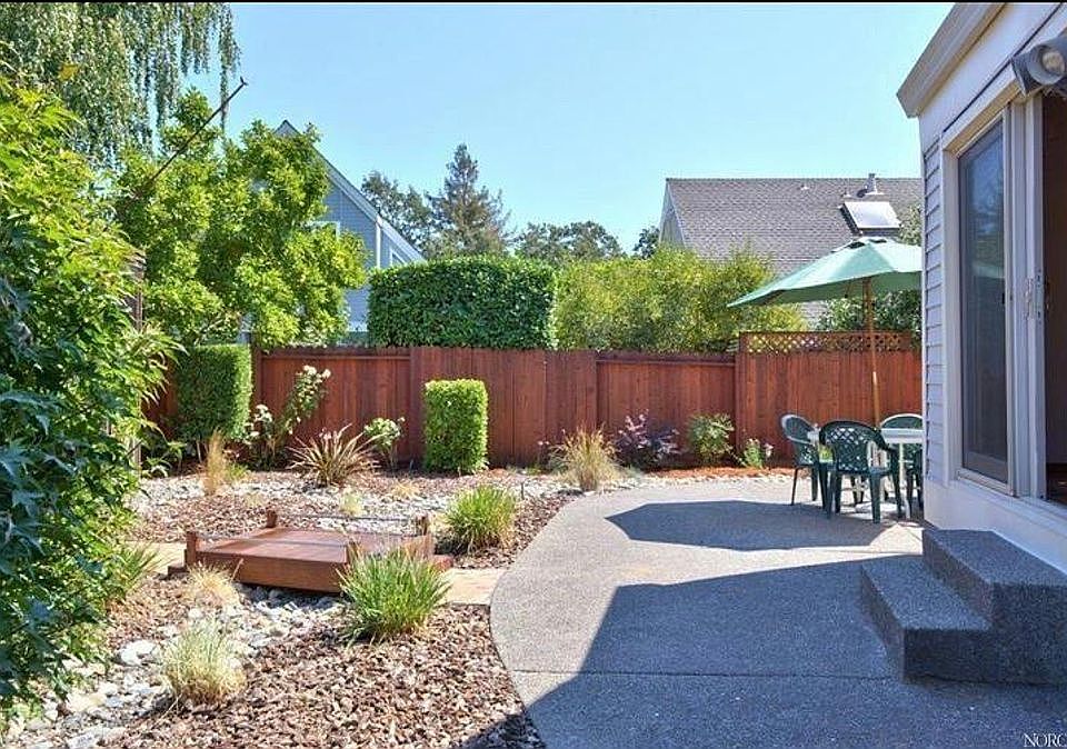 2nd image of 2317 Sierra Creek Ct