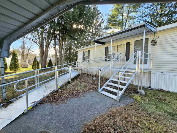 10 Bishop Lane, Epsom, NH 03234