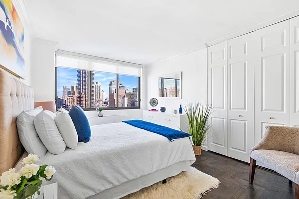 Sold by Compass | media 15