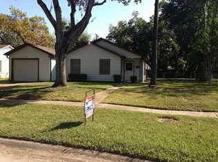 1910 Ridgecrest Dr, Houston, TX 77055