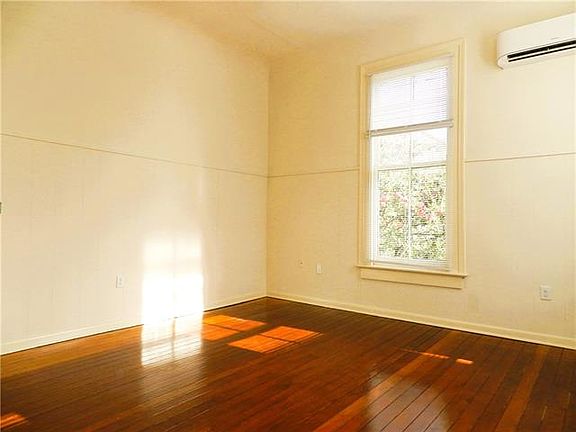 5th image of 4102 Perrier St