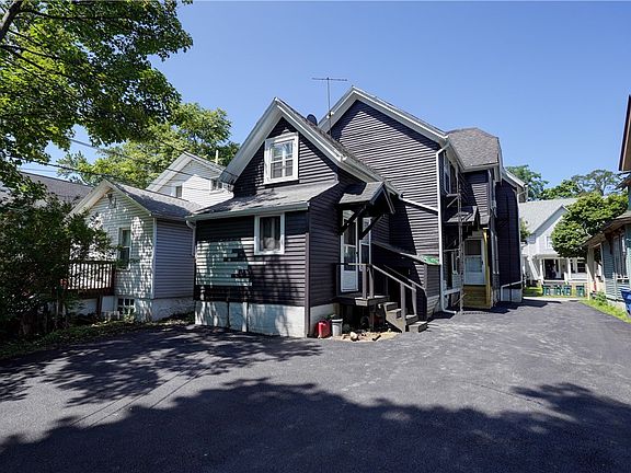 2nd image of 8 Rowley St Unit 4