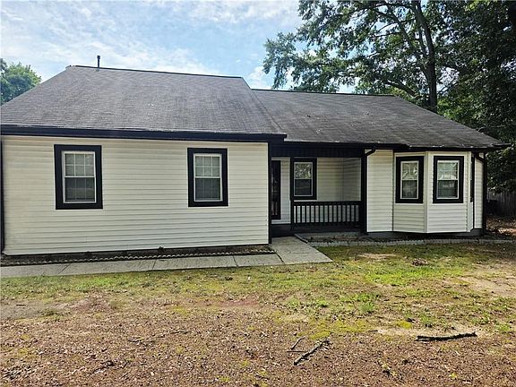 2nd image of 1800 Keenland Pl