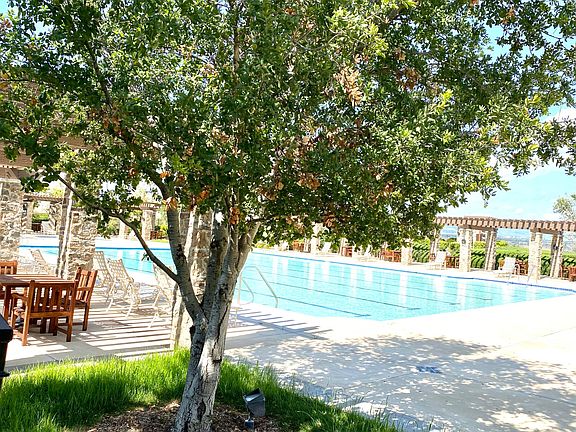 3rd image of 27029 Pebble Beach Dr