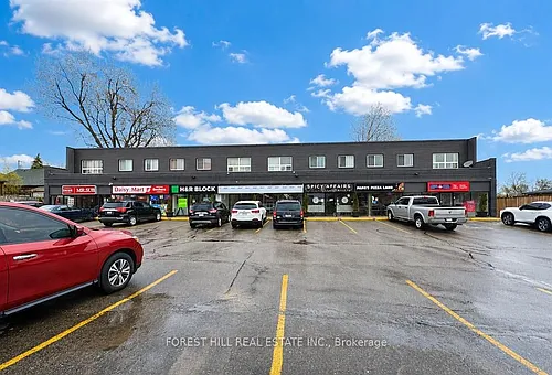 130 King St E Photo 1