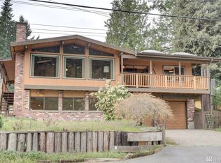 12009 23rd Ave NE, Seattle, WA 98125