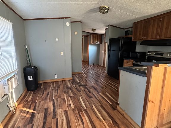 3rd image of 50 Circle T Rd