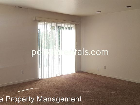 4th image of 1698 47th Ave APT 4