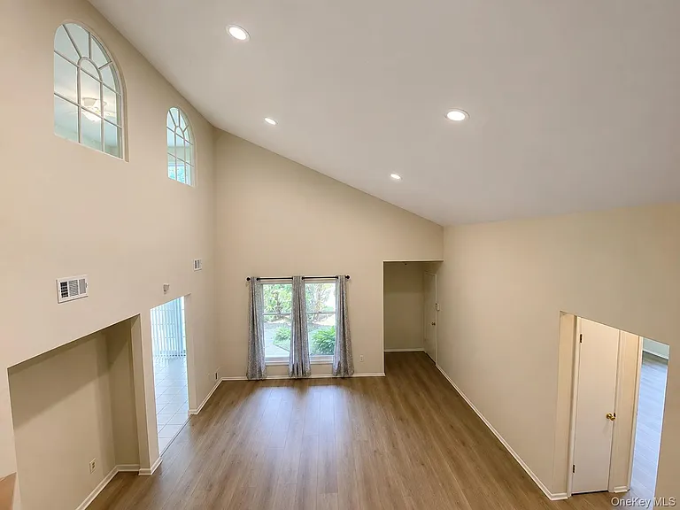 23 Weathervane Way — Photo 8