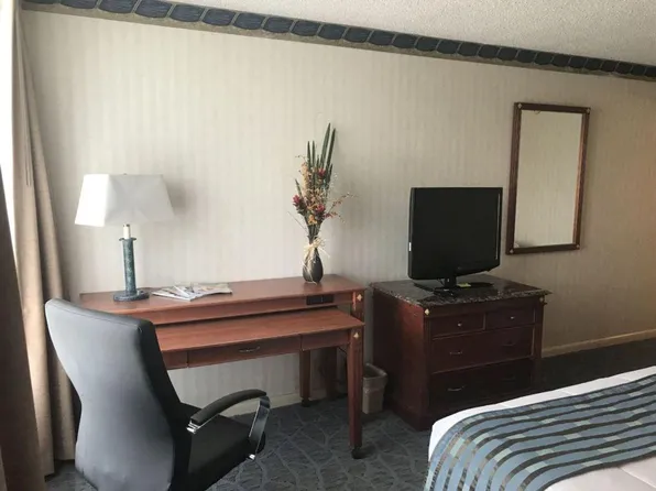 1 Lakeview Dr #Id1266977p, Morgantown, WV 26508