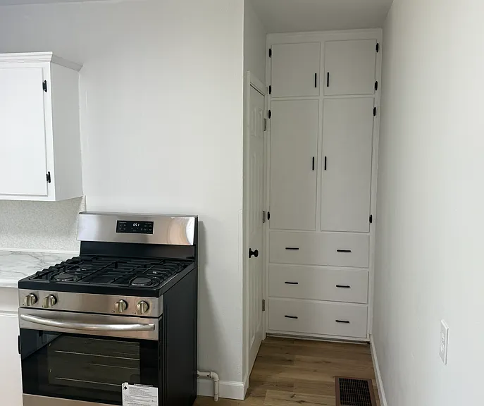 2611 W Highland Ave — Photo 7