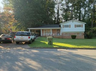 3270 Amhurst Dr NW, Atlanta, GA 30318