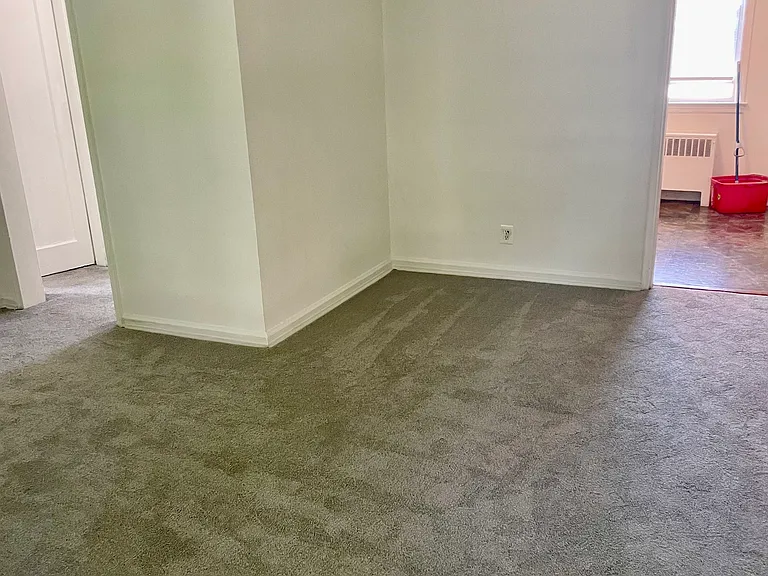 3 Springwood Cir #E — Photo 6
