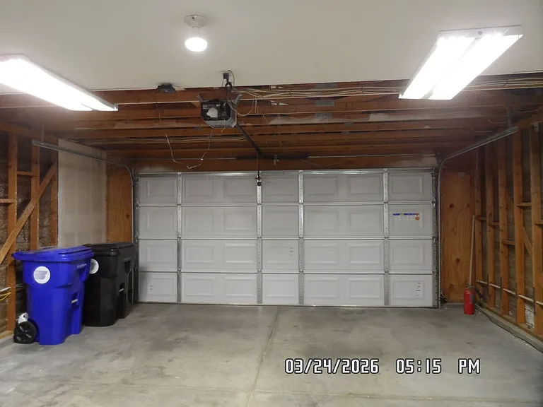 15019 Hopland St — Photo 34