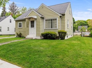 73 Robin St, Rochester, NY 14613