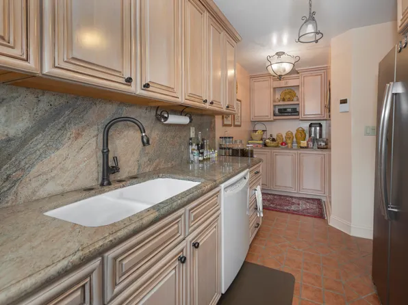 34-22 87th Street image 5 of 20