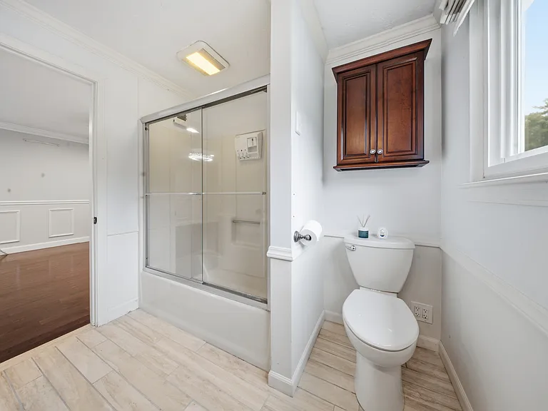 7 Sherborne Cir — Photo 14
