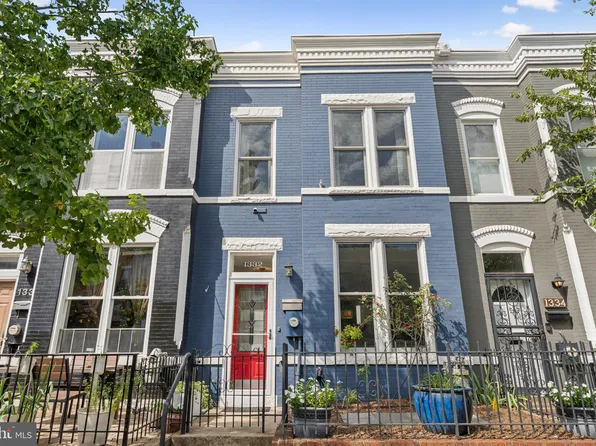 1332 Emerald St NE, Washington, DC 20002