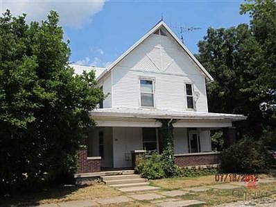 1st image of 202 E Howard St