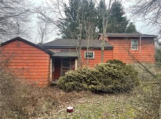 1610 Mercer Grove City Rd, Mercer, PA 16137