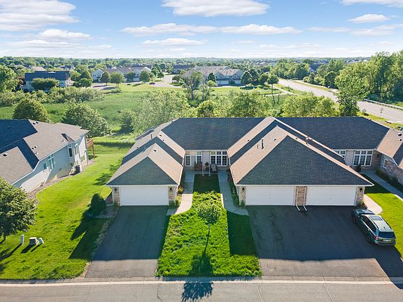 4th image of 17115 Eagleview Way